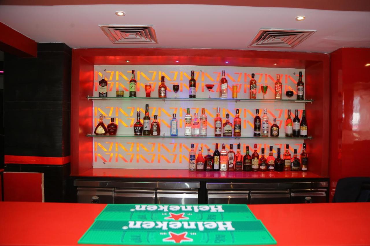 N7 Elite Restaurant & Bar Sangareddy Esterno foto