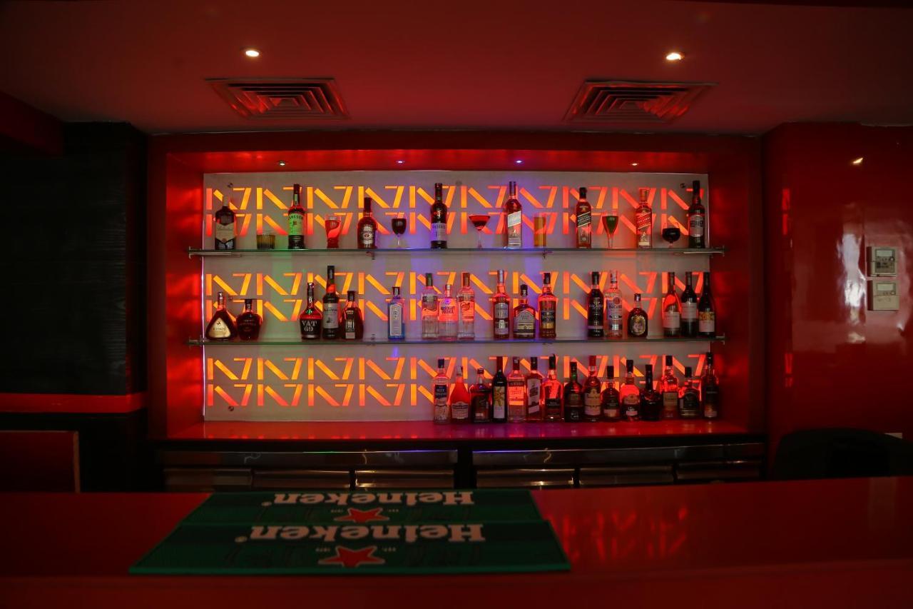 N7 Elite Restaurant & Bar Sangareddy Esterno foto